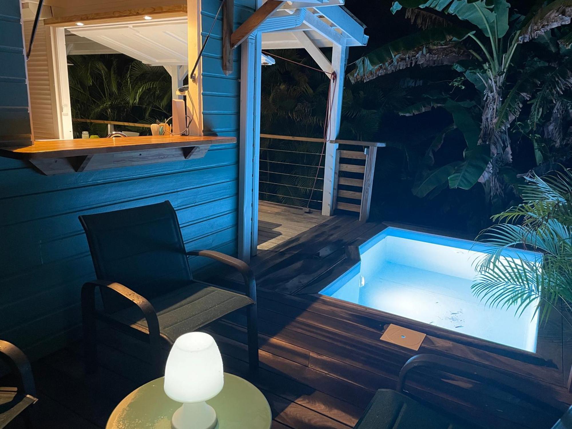 Tres Joli Bungalow Et Sa Petite Piscine Privee Riviere-Salee Extérieur photo